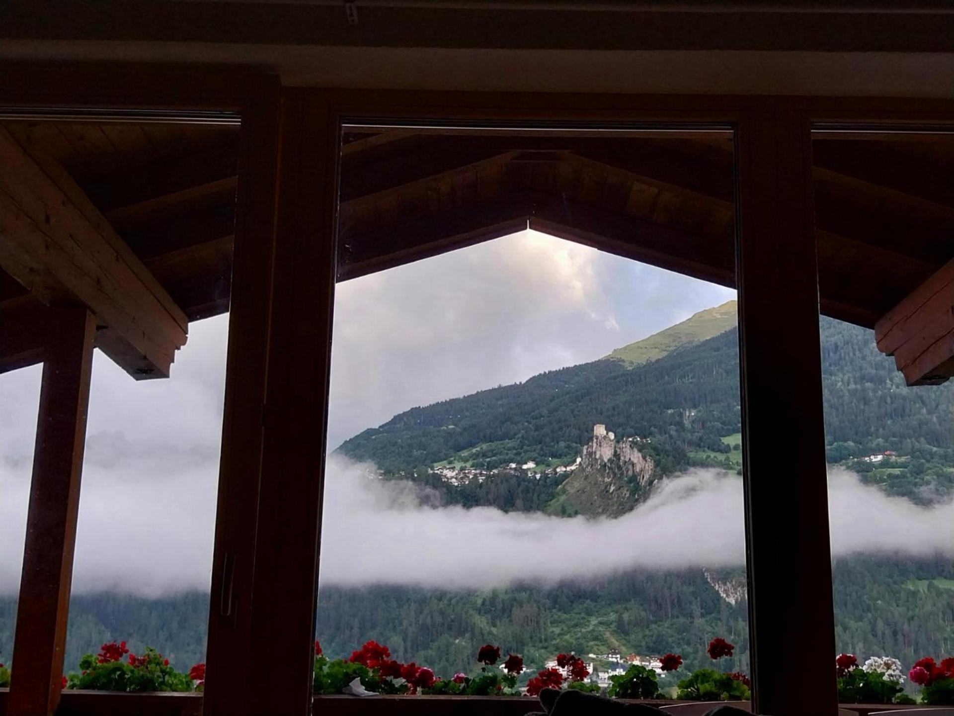 Ferienwohnung Burg Laudegg Blick Faggen Exterior foto