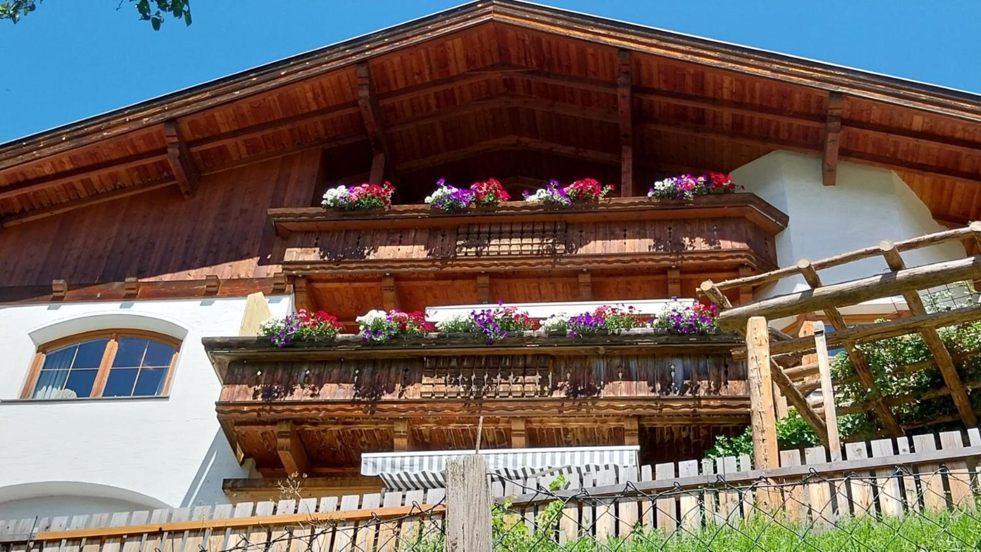 Ferienwohnung Burg Laudegg Blick Faggen Exterior foto